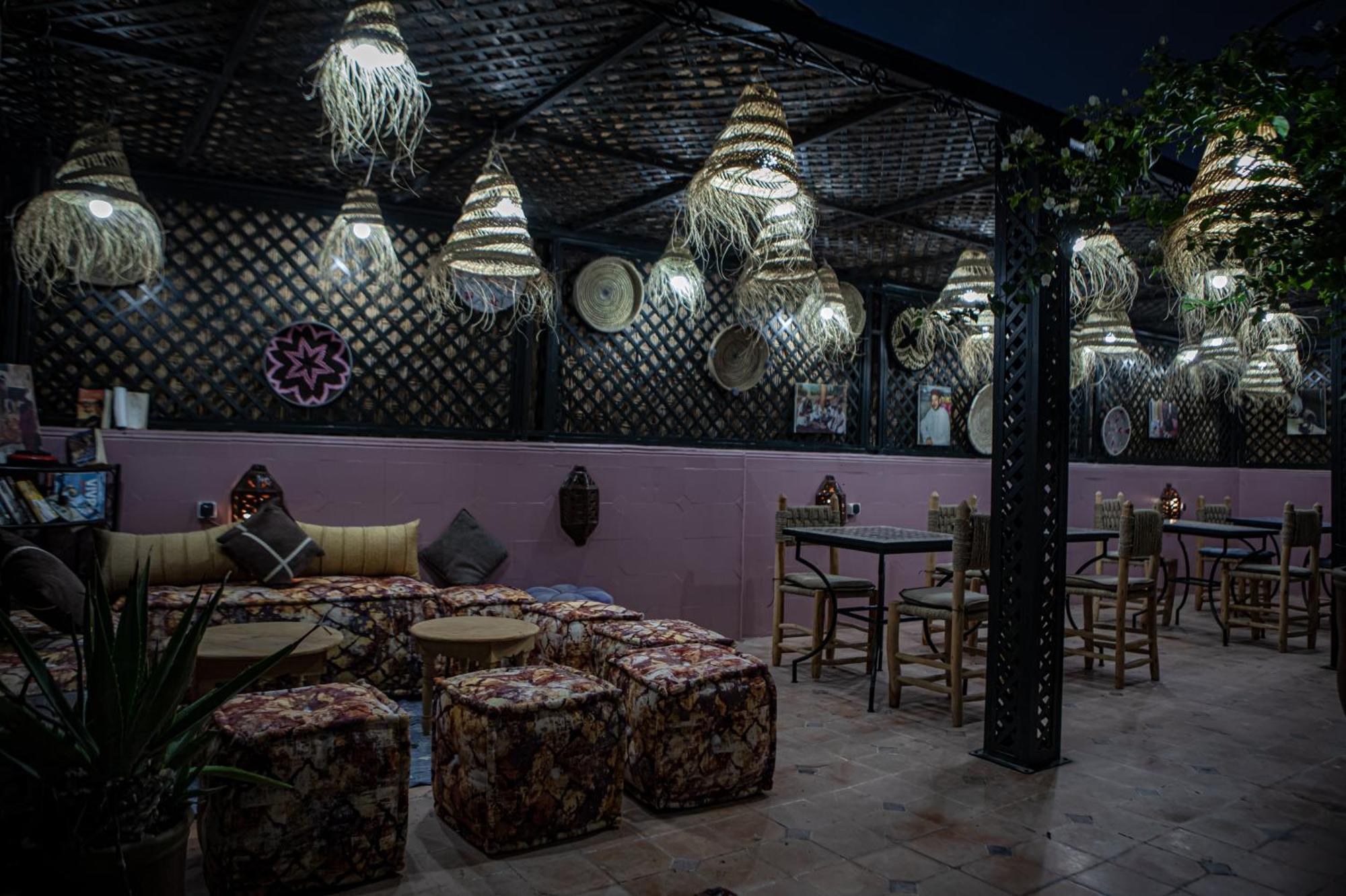 Arabesque Guest house *